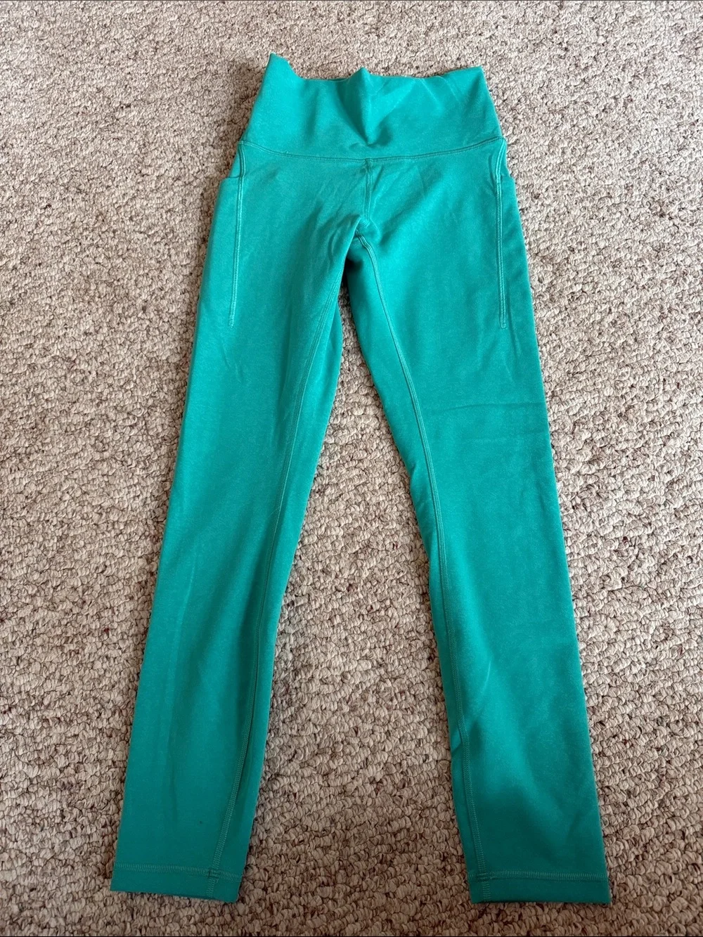 Lululemon Leggings with Side Pocket